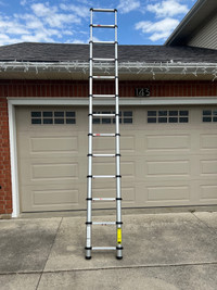 12.5ft adjustable/ telescopic step ladder