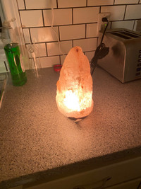 Salt lamp 