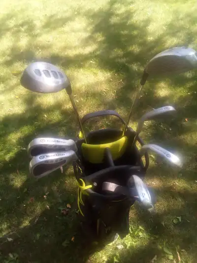 Golf clubs, View more