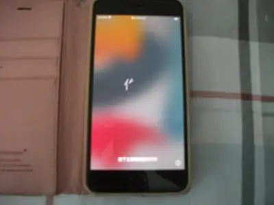 Iphone 7 plus 128 gb in excellence condition always in the case, View more