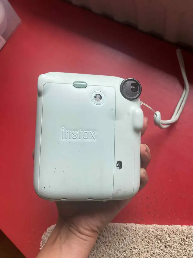 Fujifilm Instax Mini 12 Instant Camera in Cameras & Camcorders in Sault Ste. Marie - Image 3