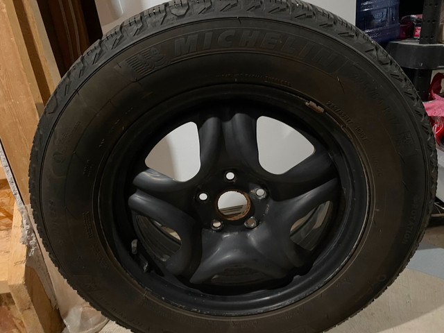Michelin ice x winter tires with rims in Tires & Rims in Kitchener / Waterloo - Image 3