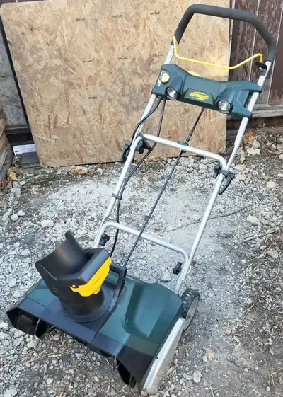 Like New Yardworks 20 Inch 13 Amp Electric Snow Thrower, View more