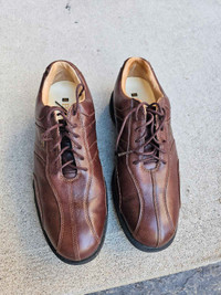 Men's Golf Shoes Size 10 M
