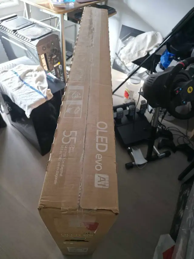 LG OLED G5 55 in TVs in City of Toronto - Image 3