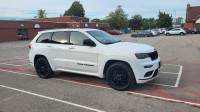 Jeep grand cherokee limited x!!! Mint condition 