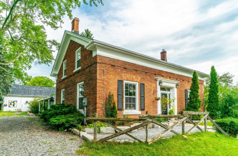 Farmhouse for rent with 11 acres of land Long Term Rentals Oshawa