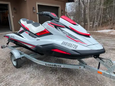 Yamaha Wave Runner FX Cruiser HO- Year 2020 with 34.5 hours. Includes trailer as well as travel tarp...