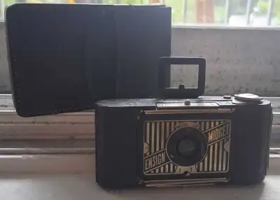 Ensign Midget Model 22, View more