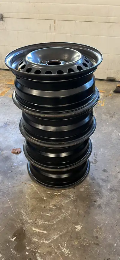 Like new first offer takes them call 902-2770034