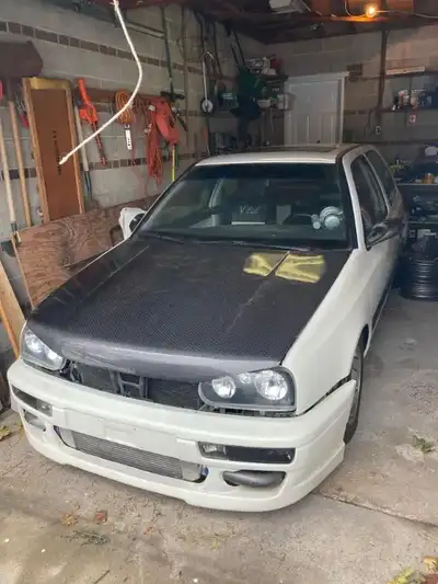 Selling my 1995 Volswagen Golf 2.0 Turbo GTI , it has been sitting in my garage for 16 years but i d...