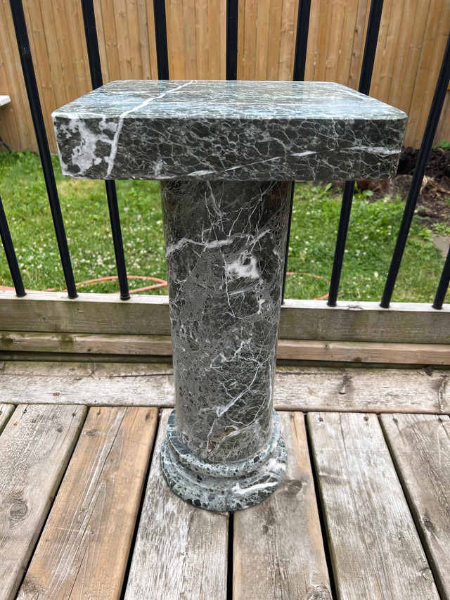 Marble pedestal stand 3pcs comes apart solid marble 23x12x12 inc in Outdoor Décor in St. Catharines