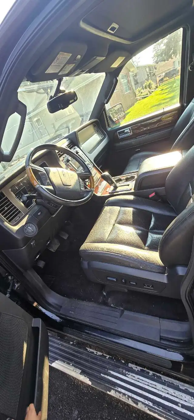 2011 Lincoln navigator 526666953151621123