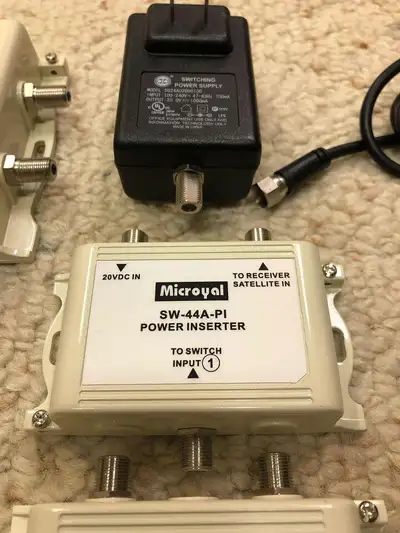 Microyal SW-44-PI Satellite Power Inserter, View more