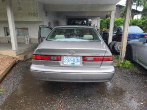 1998 Toyota Camry XLE 4DR