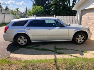 2005 Dodge Magnum SXT