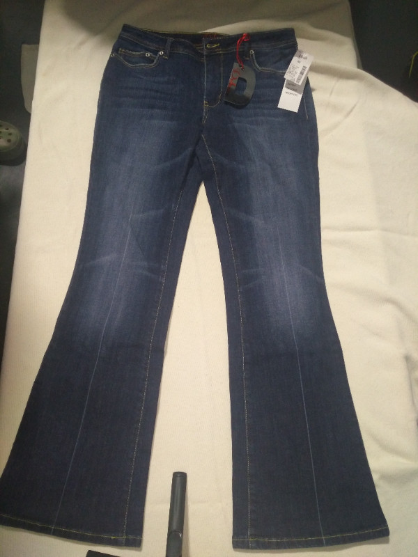 pant: deluxe jeans dark Denim sz 10 brand new in Women's - Bottoms in Cambridge