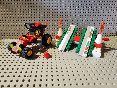 Lego RACE 6602 Scorpion Buggy, View more