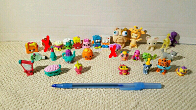 12 shopkins pour 11$ 2 trash pour 1$ 1 lalaloopsy 1$ vendu 13 autres pour 3$