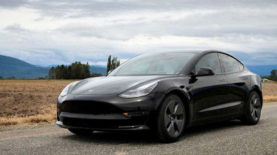 Tesla Model 3 Long Range AWD lease takeover 