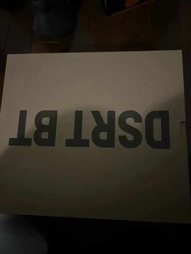 Yeezy 750 boots oil size 11 in Men's in Oshawa / Durham Region - Image 5