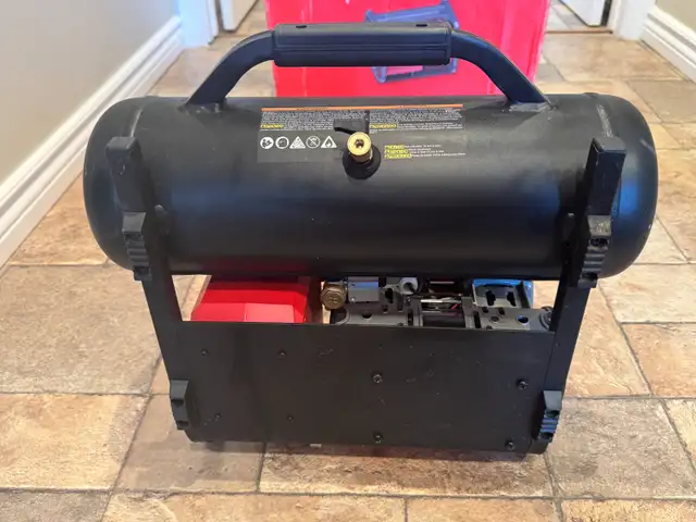 Milwaukee M18 FUEL Brushless 2 Gal. Air compressor - NEW in Power Tools in Oakville / Halton Region - Image 4