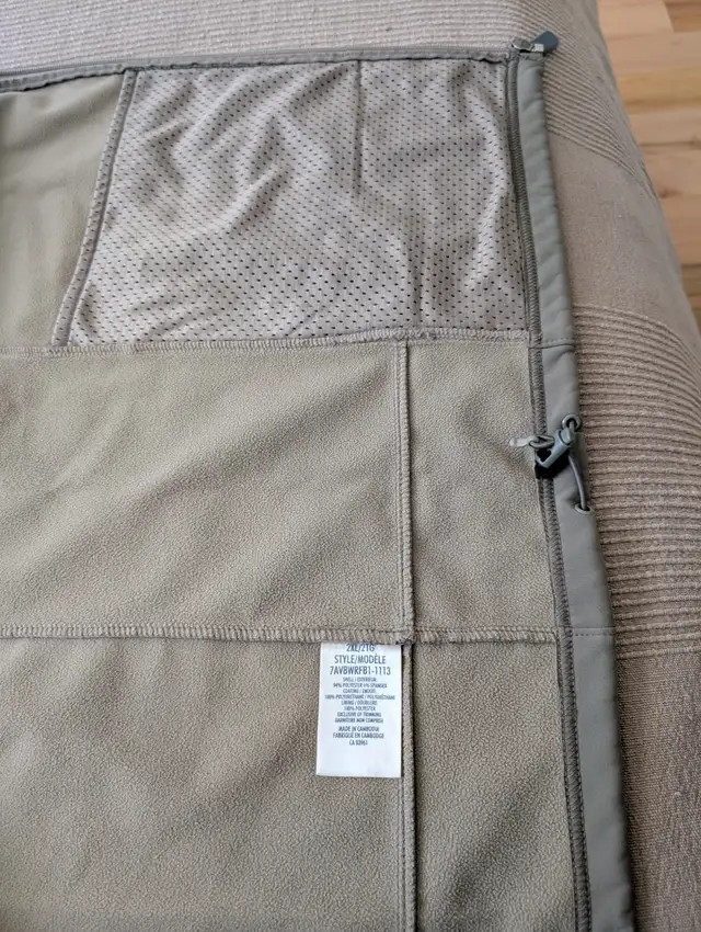 Men's Jacket in Dark Tan Size 2XL in Men's in Edmonton - Image 8