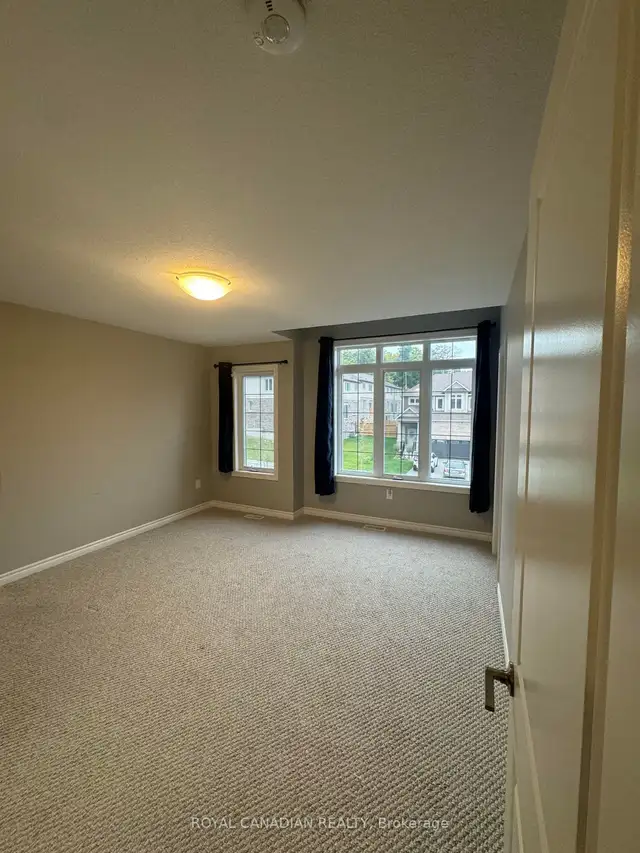 New Midland House for Rent in Long Term Rentals in Barrie - Image 30