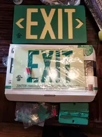 Lumi-Glow Safety Sign : Exit