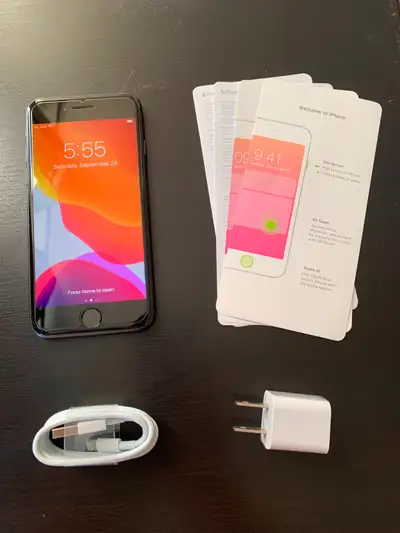 Black iPhone 8,64 GB, Unlocked. Battery health 100%, View more