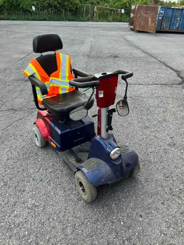 Mobility Scooter Electric in Health & Special Needs in Kingston - Image 3