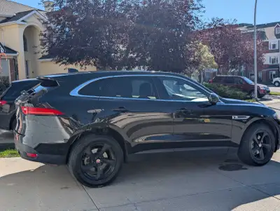 2020 Jaguar F-Pace Premium - Single owner, excellent condition. Sporty, great performance, well main...