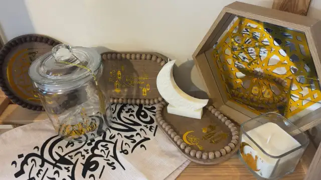 Ramadan Table Runner in Home Décor & Accents in Ottawa - Image 4