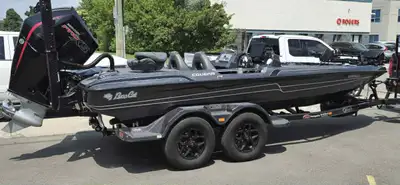 2025 Bass Cat Cougar FTD SP package. Comes with the following: - Mercury 250 ProXS DTS + Smartcraft...