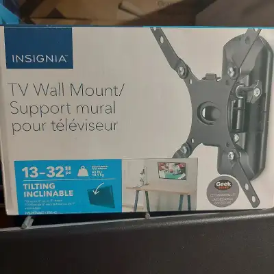 Insignia TV wall Mount 13-32" Tilting Inclinable., View more