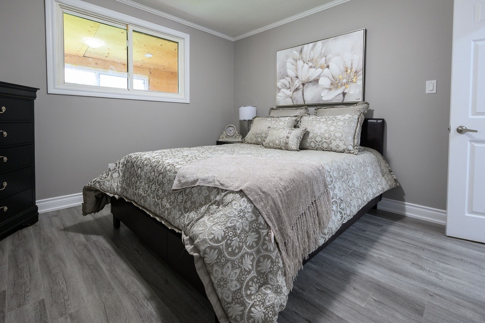 YOUR OASIS! Large 3 Bedroom in HIGHLY-DESIRED West Mountain! 5