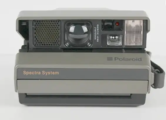 POLAROID SPECTRA SYSTEM CAMERA 1986 in Cameras & Camcorders in City of Toronto - Image 2