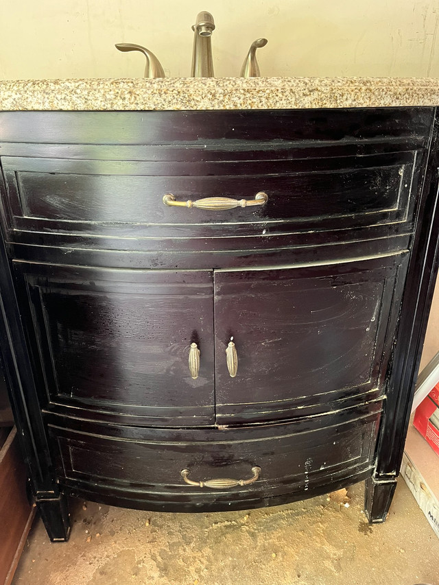 Two Complete Vanities Plumbing, Sinks, Toilets & Showers London Kijiji