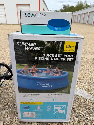 12’ inflatable pool. Never used. Still in box.