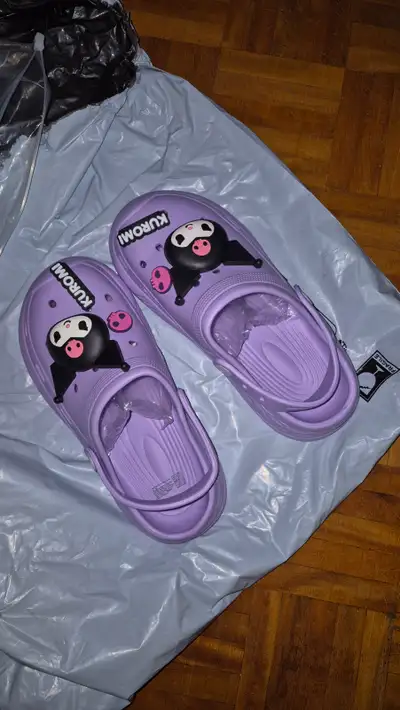 Kuromi girls shoes size 5.5 - 6 big kids Brand new, size is to too big hence no need for now, will f...
