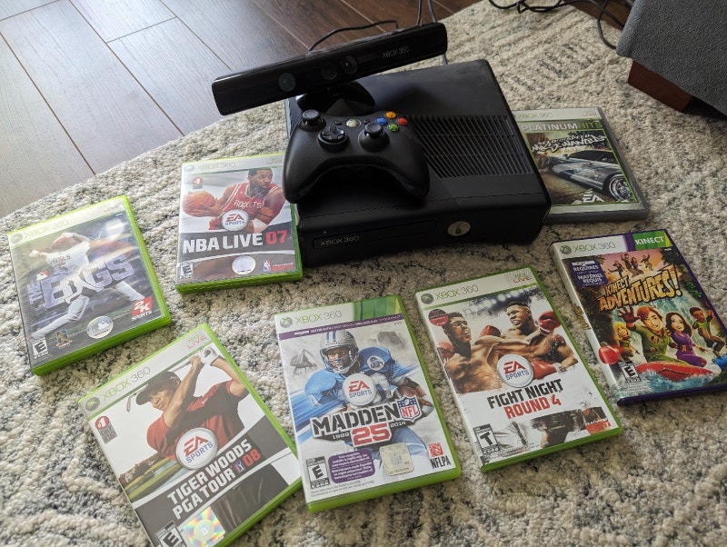 Xbox 360 with games, one wireless controller and Kinect system XBOX