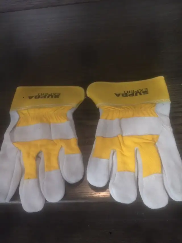 Work gloves  in Other in Oshawa / Durham Region - Image 7