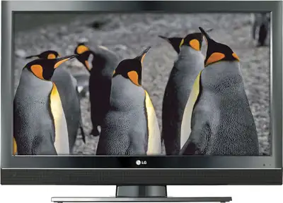LG 32LC5DC LCD HDTV, View more