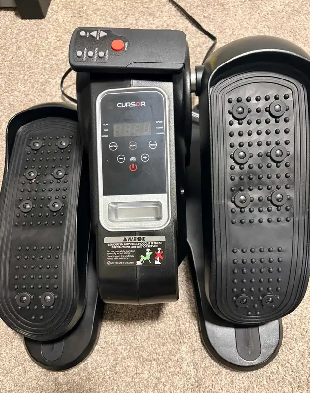 Under Desk / Seated Elliptical Machine in Exercise Equipment in Sarnia - Image 2