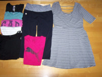 gr small,dame,t- shirts,   capri  sport, robe