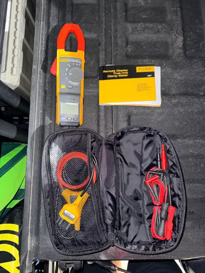 Fluke 381 Remote Display True-RMS Clamp Meter, View more