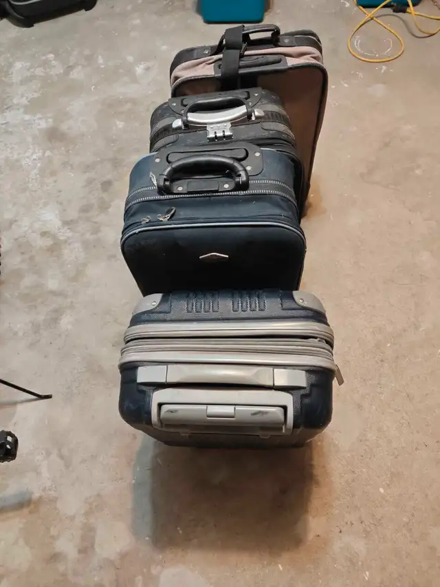 Carry-on Luggage  in Bags & Luggage in City of Toronto - Image 2