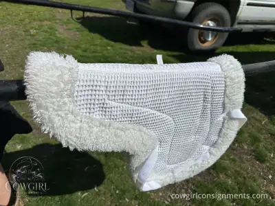 Fleece-Lined English Saddle Pad, Full Size, View more
