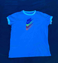 Veste,chandails,pentalon et coton water de marque (Nike ext)