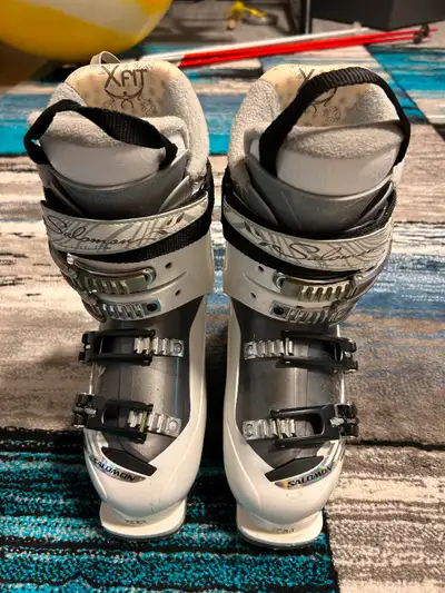 Bottes de ski SALOMON pour femmes (Grandeur : 24.5), View more